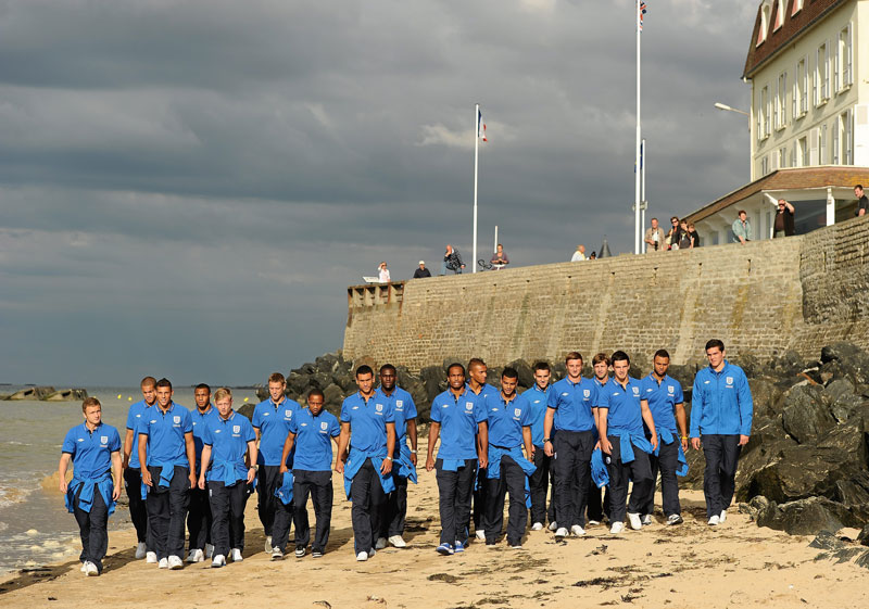 England U19s visit the Normandy Beaches.